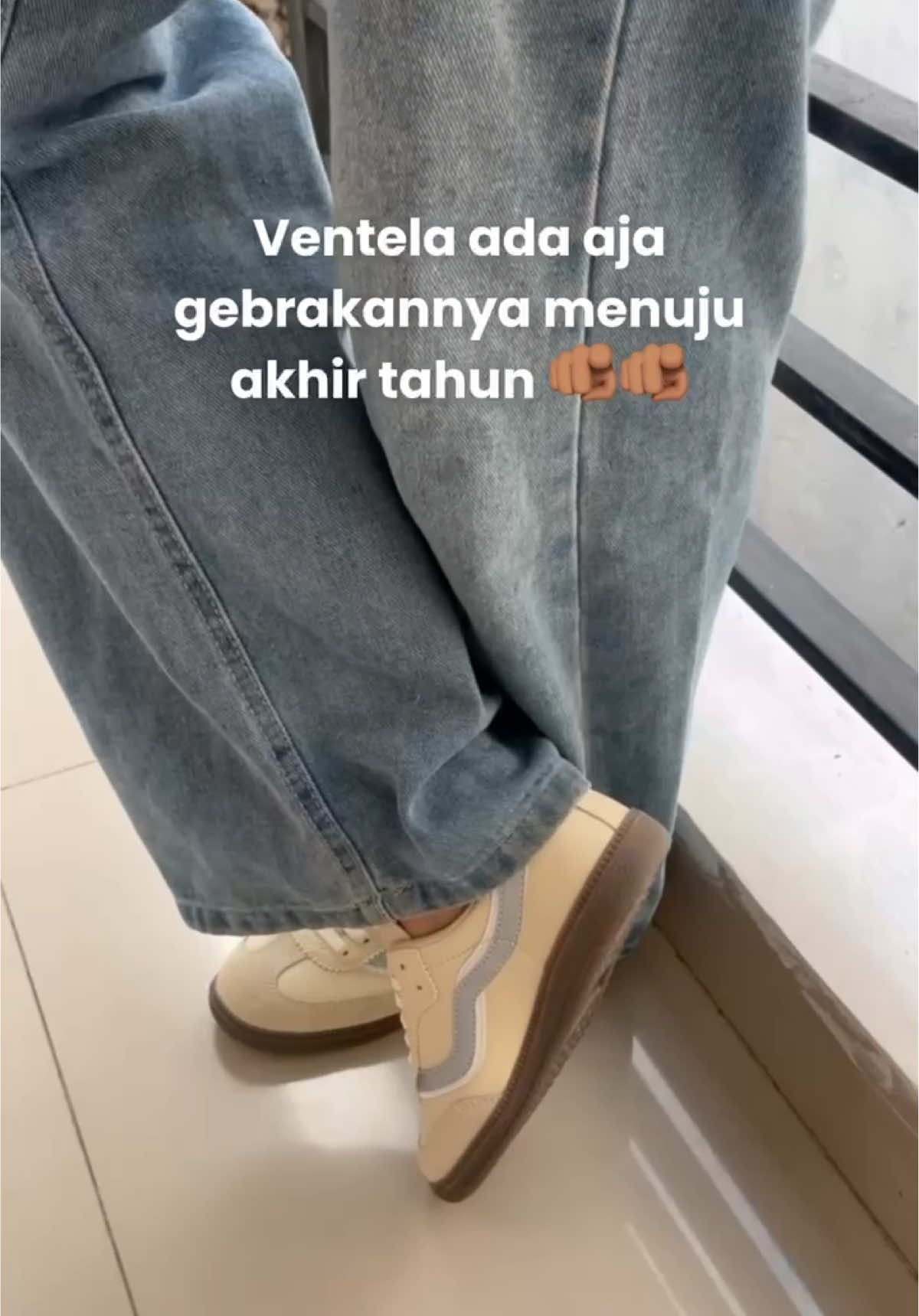 Tim cream or black?? #ventelaoriginal #sepatulokal #VentelaV23 #fyp #M