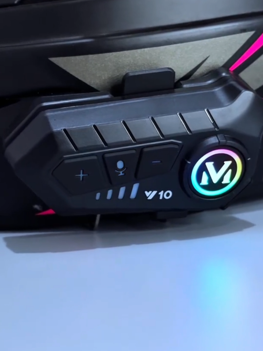 Fone De Ouvido Para Capacete Bluetooth Headset Rgb Sem Fio Kateluo 💣Ideal para motoqueiros 🏍 Copie o link abaixo e cole no seu navegador 👇 👇.  https://mercadolivre.com/sec/1YKk5HC #moto #motorcycle #motos #motosport #headset 