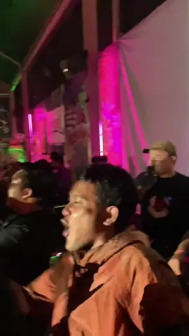 wong seneng #weekenderservicecrew #psimjogja #baliunited #footballculture #bali 