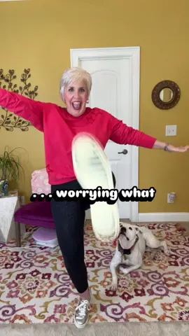 #silveronpurpose  #silversister #womanover50 #naturalsilverhair  #silverhair 