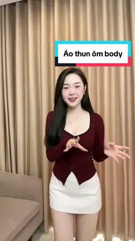 Form em này mặc siêu đẹp luôn mấy bà ưii #phanhm58 #aothunbody 