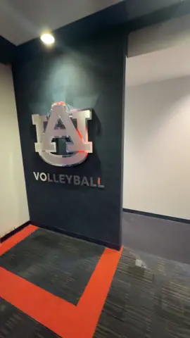 AUBURN VOLLEYBALLS BRAND NEW LOCKER ROOM #auburnvolleyball #auburn #volleyball #nike #wareagle 