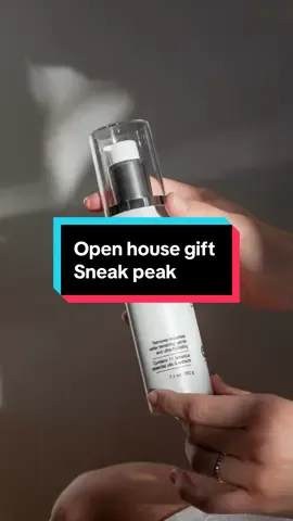 ✨ House of Her Sneak Peek ✨ A glowing skincare routine starts with the basics — and that begins with a cleanser you can count on. Our Amaka Skin Science cleansers are formulated to deeply cleanse while protecting and prepping your skin for the treatments and products that follow. 🖤 And here’s a little secret… every attendee at House of Her will go home with a full-size cleanser tucked inside their gift bag! 😱 ✨ RSVP is required and spots are limited. The sign-up link will be available very soon and shared right here — so make sure to stay tuned for updates. The list officially opens October 10 at 5:30 PM CST, and you won’t want to miss it! #HouseOfHer #AmakaAesthetics #AmakaSkinScience #GiftBag #OpenHouse