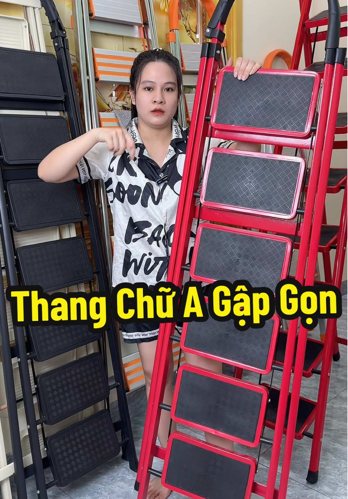 Thang bên em giá tại xưởng không qua trung gian mặt bằng, một chiếc thang gia đình xử lí đa năng nhà làm vườn cắt tỉa cây, dọn dẹp sửa chữa trên cao mỗi nhà nên có một chiếc  #thanggiadinh #thanggapgon #huyennhihihi #thanggapdanang #thangchua 
