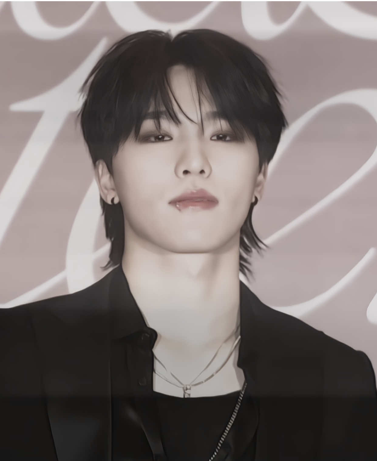 changed history with that lip piercing and mullet 😫 || #dino #dinoedit #leechan #seventeen #seventeenedit 