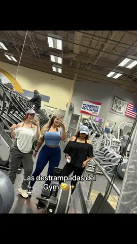 Que bien la pasamos en el gym 🤣 @Lleniffer Gonzalez @sarahyfitness  #gymmotivation #GymTok#gymsisters #latinas