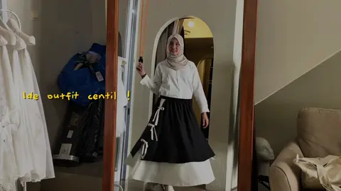 in lovee sama baju bajunya @risamaharanibasic dan ternyata mereka lagi collab sama @Wardah Beauty Official jadi kalian bisa beli produk bundlingnya buat dapetin diskon dan lippiesnya 🌸 @Wardah Youth Ambassador  #outfitideas #outfithijab #OOTD #aesthetic #wardah 