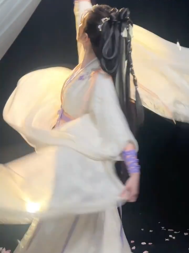 #tangfang #eleanorlee #likaixin #李凯馨 #cdrama #thejourneyoflegend #fushanhai #赴山海 #chineseactress #actress #viral #fyp #douyin #tiktok #foryou 