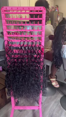 I’ve wanted one of these forever but they have all been over $100 this one is only $50 right now. #braidingtips #braidingrack #hairbraiding 