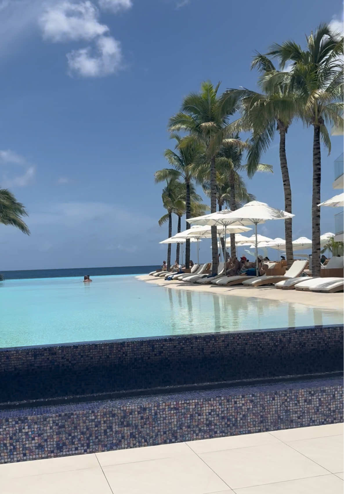 Sint marteen is so beautiful 