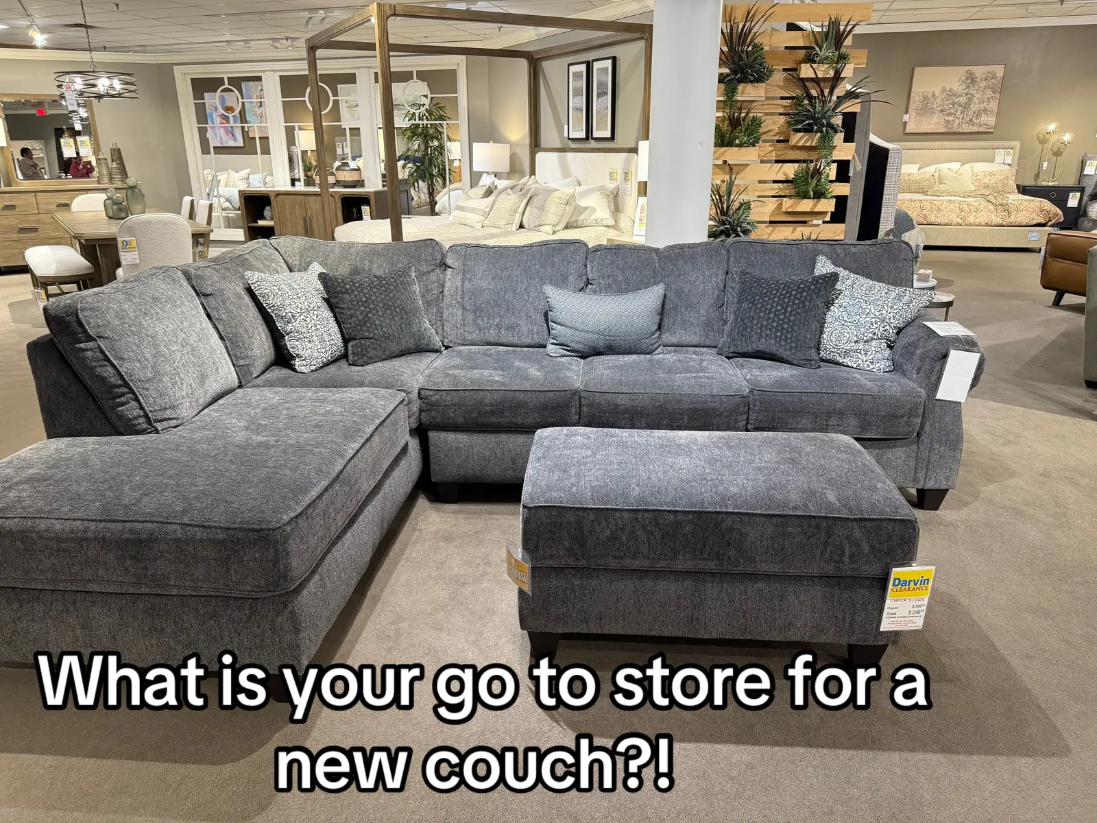 #furnitureshopping #couchshopping #furniture #livingroom #couchtok 
