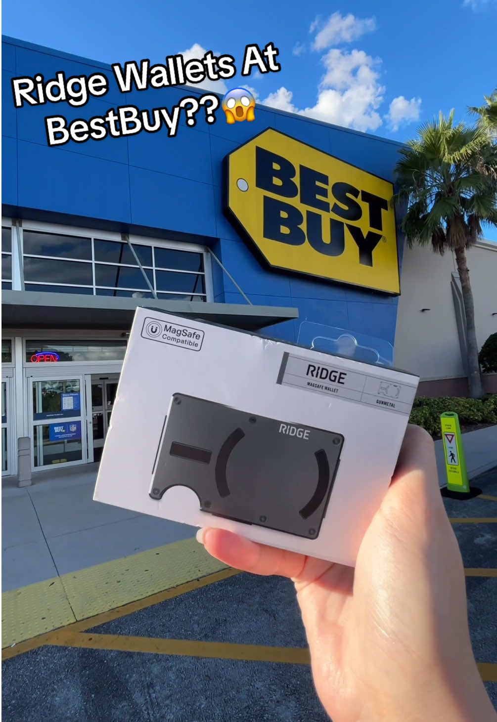@Ridge Is Now Available At BestBuy?!?😱I just picked up the MagSafe Ridge Wallet!✨ #ad #bestbuyridge #ridgepartner #ridge #ridgewallet  