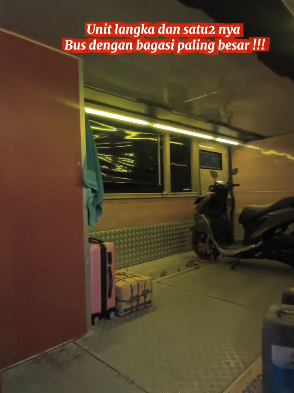 Arrow - Agung Sejati dengan unit satu2nya dengan bagasi paling besar‼️🤩😱  #bus #agungsejati #busmania #viral #fyppppppppppppppppppppppp 