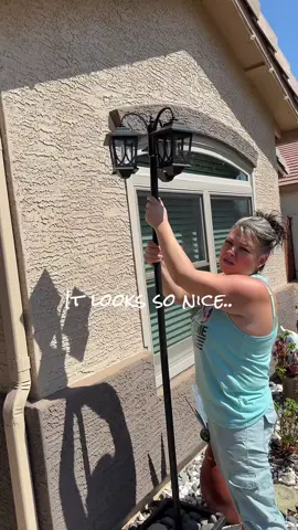 This solar lamp is beautiful and is so easy to put up plus, I don’t have to worry about electricity or cords anywhere!   #solar #solarlights #solarlight #solarpower #tiktokshopblackfriday