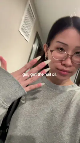 YOUR SIGN TO GET IT!! #longnaturalnails #nailgrowthoil #nailoil #howtogrowyournails 