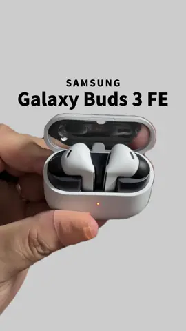 SAMSUNG Galaxy Buds 3 FE POV unboxing