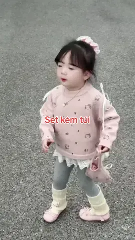 Them set lạnh cho bé nè #thoitrangtreem #quanaotreem #orderquangchau #mevabe #fyp 