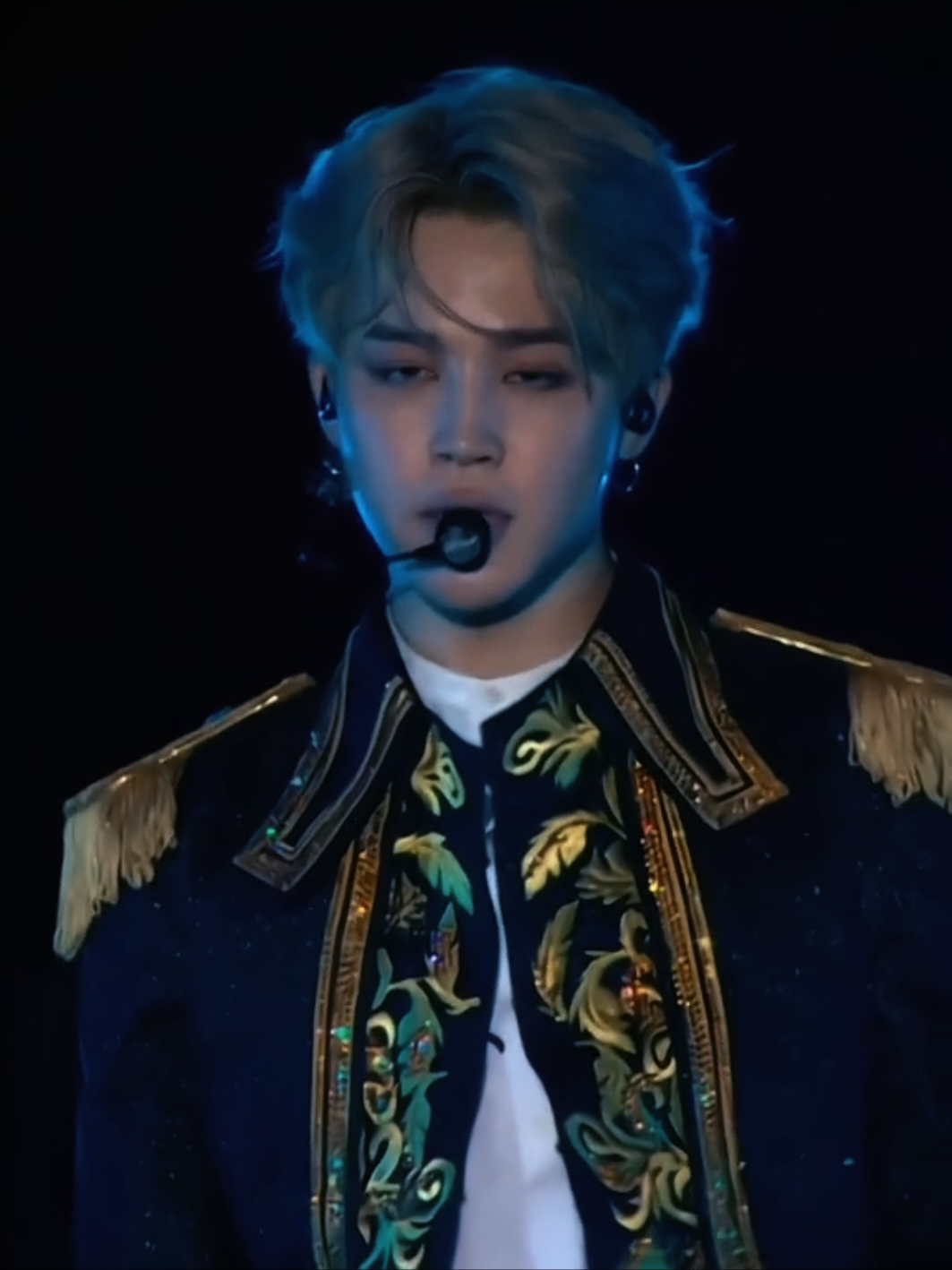 hermosa la versión en español ❤️‍🩹😍🫶 #jimin #jiminshii #jiminnie #armyforever 