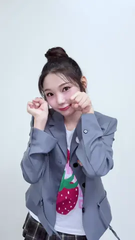 너무너무😍멋져👍🏻눈이눈이👀부셔✨ #KIIRAS #키라스 #Roah #로아  #Gee 