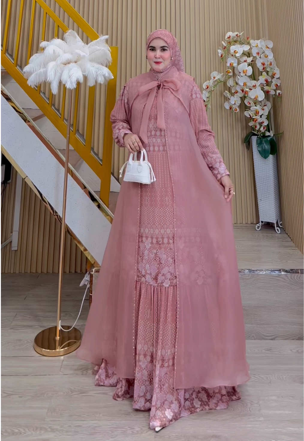 manis bgt ya…. wajib CO 🥰 #gamisprinting #setouterorganza #gamissyari #humaira 