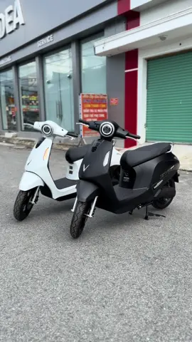 Evo Grand Trắng và Đen màu bestsale nhà em đây ạ #evogrand #vinfast #Grand #VinfastVietNam #xh 