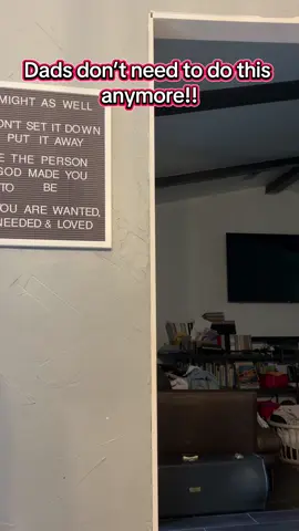 Quit working your life away dads! #digitalchampiondads #digitalmarketing #makemoneyonline #onlineincome #dadsoftiktok 