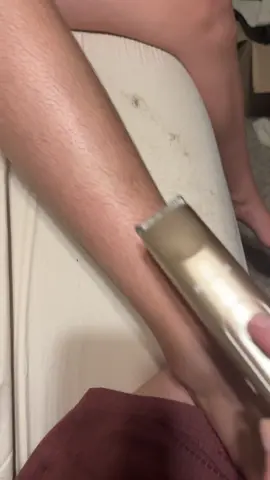 This razor is safe enough to let your kids use, we shaved my daughters legs in five minutes and zero pain!