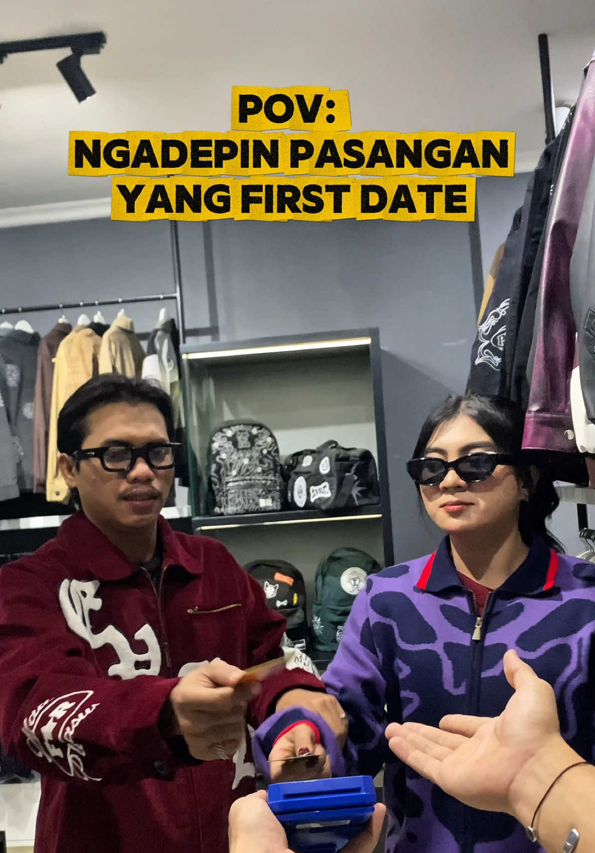 Ngedepin pasangan yang lagi first date 🙃