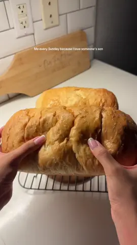 The softest homemade bread you’ll ever make 🍞 Recipe: @Riley🩷  Ingredients: 2 cups warm water 1.5 tablespoons yeast ½ cup sugar 1 tablespoon salt ¼ cup melted butter 6 cups flour Instructions: - Combine the water, yeast and sugar in a bowl and let it sit for 10 minutes. - Mix in salt and butter before adding in all the flour. - Once roughly mixed, pour dough onto a clean surface and knead until the it is nice and smooth. - Place in a lightly oiled bowl and let it rise for 1.5 hours. - Punch out the air and split the dough in two. - Roll out the dough and place in 2 separate lightly oiled bread pans to rise for 1 hour.  - Bake in a preheated oven at 375 for 25 minutes. - Once out of the oven, apply butter to the top of the bread and place the bread on a wire rack to cool completely before cutting.  #breadrecipe #bakingtiktok #breadtok #bakingtherapy #homebaker 