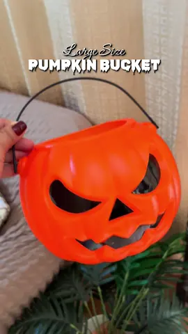 Large Size Halloween Pumpkin Bucket!✨ #pumkinbucket #pumpkinbasket #candybasket #trickortreatbucket #pumpkin 