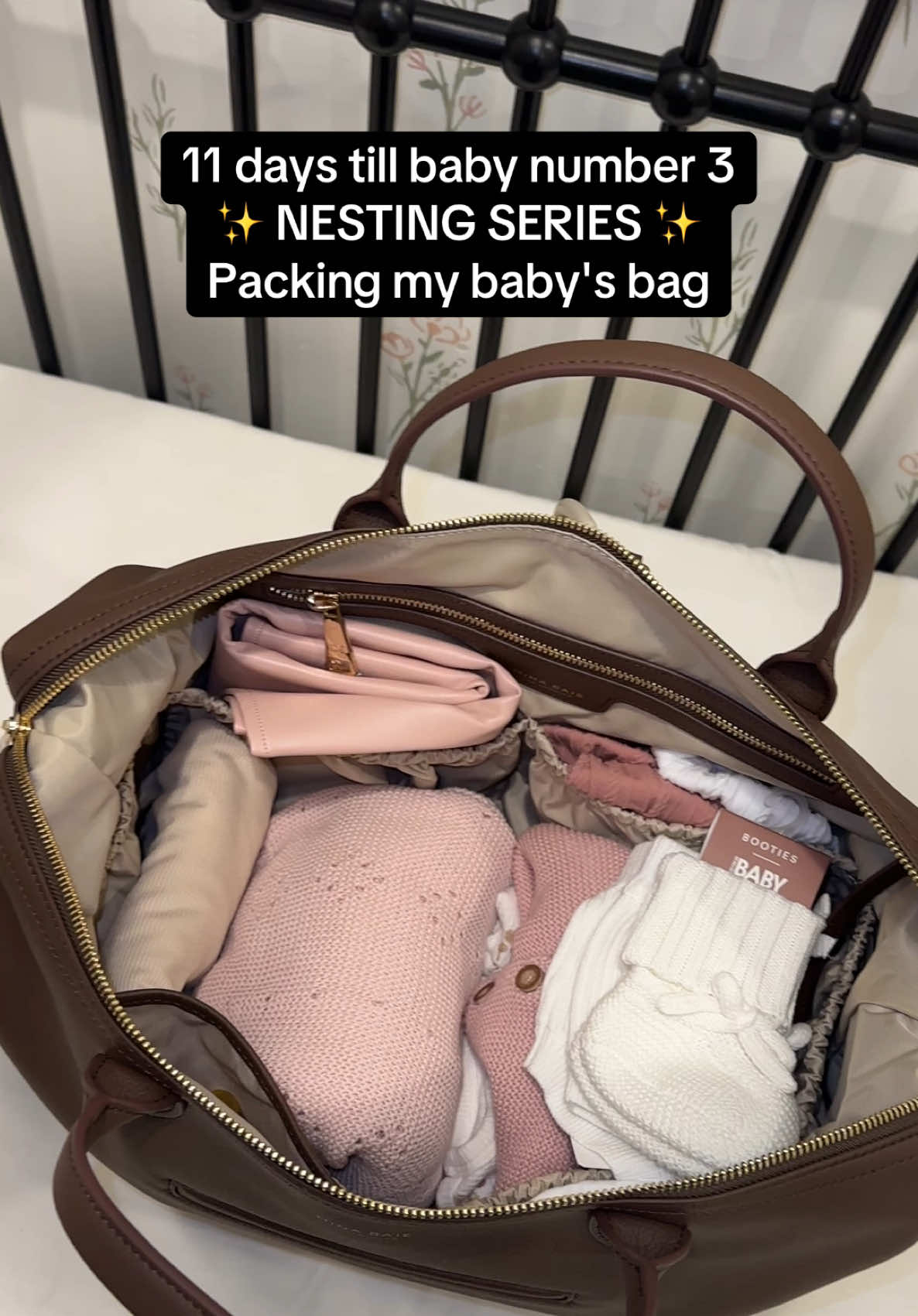 NESTING SERIES PT 10 🫶🏽  here's everything i packed in baby girl's bag as a third time mom! 1 sleeper gown 2 zippies (1 pm & 1 nb) 1 announcement/going home outfit Bows Burp cloth 1 knit blanket for pics 1 swaddle blanket Changing mat Paci Portable sound machine  + I'll add in her name sign for pics! We usually only stay for 24 hours, so I'll just use the diapers, wipes, and formula bottles if i need them from the hospital! #thirdtrimestermama #hospitalbagforbaby #nestingmama 