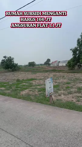 #RUMAH MURAH DI MENGANTI GRESIK  🏠RUMAH SUBSIDI PEMERINTAH GRESIK  Harga 166.000.000 T22/60 Luas tanah 6x10  1 Kamar tidur  1 Kamar mandi  Ada kelebihan Tanah belakang ( Bangun sendiri sesuai selera )  ANGSURAN FLAT SAMPAI LUNAS ✅ tenor 20 tahun angsuran  1 .1 juta ✅ tenor 15 thn Angsuran 1.3 juta ✅ tenor 10 thn Angsuran 1.7 juta Unit sangat terbatas ya teman2..... CARA PESAN  Cukup Nup 500 rb saja  Untuk surve lokasi segera  Info segera Hubungi kami  wa.082143716070