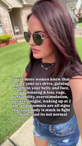 This is crazy 🤯 👇🏻 Do any of these resonate with you? All of these symptoms are signs that your cortisol (stress hormone) is out of balance! I experienced a lot of these myself! Frustrating symptoms like: 🔹stubborn weight & belly fat 🔹energy crashes 🔹fatigue 🔹sugar + salt cravings 🔹anixety 🔹brain fog 🔹inflammation If you are struggling with any of these, its time to balance your cortisol! And I can help! follow and comment HEAL to get deets on the holistic supplements that helped me drop 40lbs and gave more energy than before I was a mama ⚡ I️f your looking for more simple tips to balance cortisol, lower stress, and holistic wellness - follow me! #cortisol #hormonehealth #burnoutrecovery #holistichealing #StressRelief 