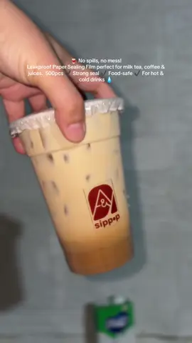 ✨ Say goodbye to spills! ✨ Keep your drinks fresh, secure, and leakproof with our 90/95mm Paper Sealing Film Lids 🥤💧 Perfect for milk tea, iced coffee, fruit teas, and more! ✅ Strong leakproof seal ✅ Food-grade & safe ✅ Fits 90/95mm cups ✅ Ideal for hot & cold drinks