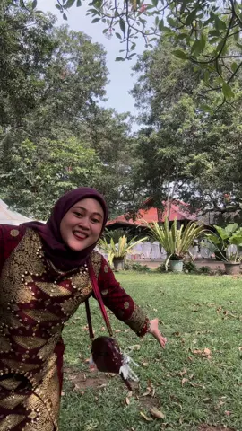😂