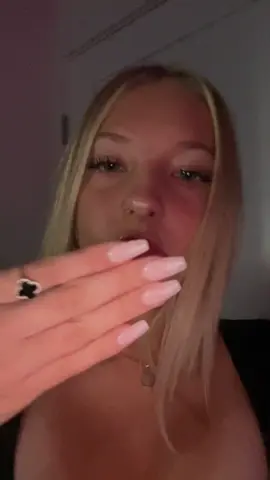 Nails #tanblonde #babybathnails #hi