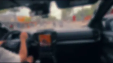 “Tiếc cho mối tình tan vỡ”