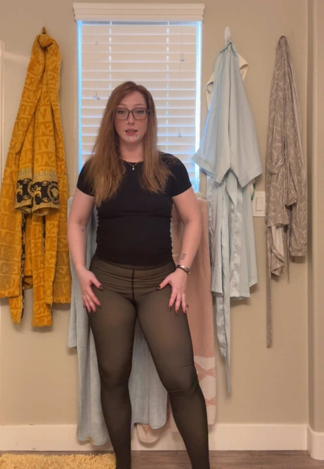 These are the perfect fleece lined pants for the upcoming cold season!! 🥶❄️⛄️They’re so comfy and actually super stretchy!! The fleece lining will be great for the winter months 🧣🧤🧦🌨️ #leggings #pants #winter #cold #tiktokshop 