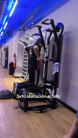 levitacion al fallo #smartfit #gymrat 