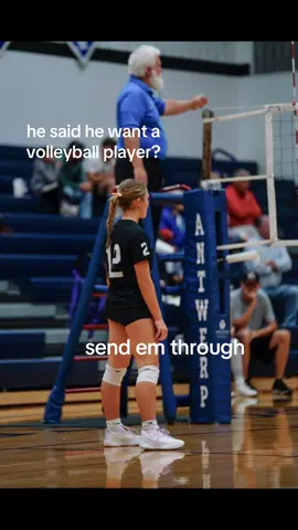 yes i know i need to snap my wrist im working on it #volleyball 