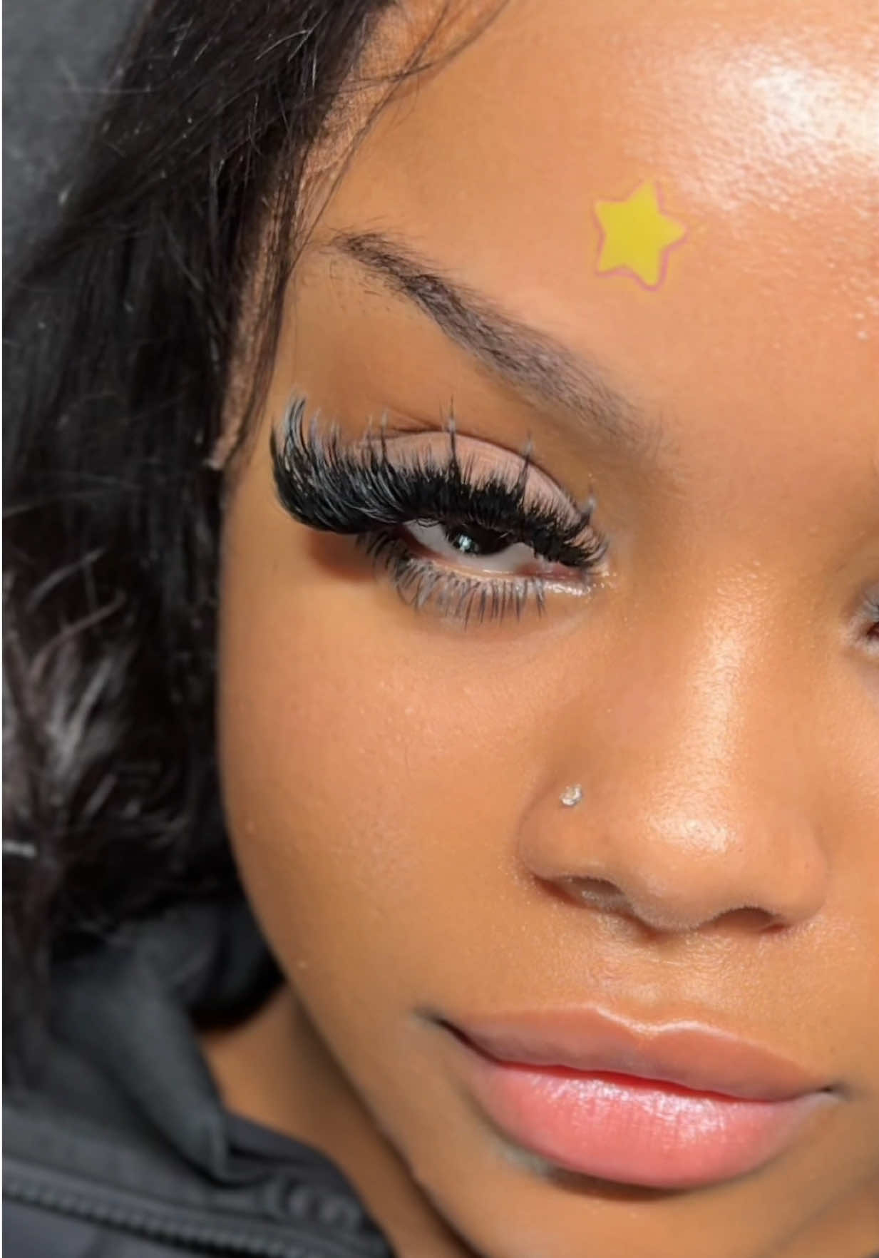 Ouuu girlll😻 Kya_lashesxo on insta 💜 #lashextensions #torontolashtech #kyalashes #atllashes #lashfyp 