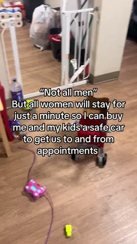 If you could just stay for at least 5 secs and push all my buttons from the bottom up, I’d really appreciate it 🥺🤍 #notallmen #butallwomen #foryoupage #youngmomof4 #cleanwithme 