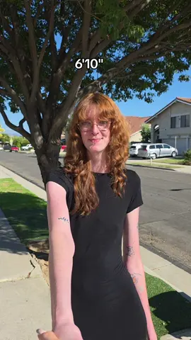 Collab you all been waiting for 🤗🥰 Maci Currin #macicurrin #longestlegs #giants 