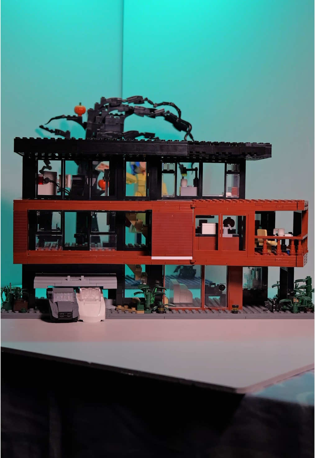 This is our house #buildingblocks #blockset #fyp #tiktokshop #tiktokmademebuyit #tiktokshopfinds #foryoupage #gifts #hastage #tiktokshoprestock #house 