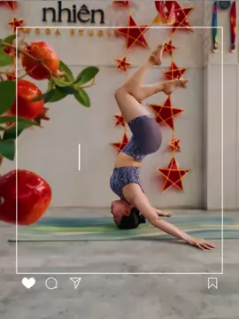Ngược dòng để thấy sức mạnh thật sự nằm bên trong mình. Yoga không chỉ là giữ thăng bằng, mà còn là dám đi qua những giới hạn để tìm thấy sự bình an. Mỗi ngày một chút ❤️ #yoga #yogabinhtan #thangbangdaonguoc #nhienyogastudio #yeubanthan 