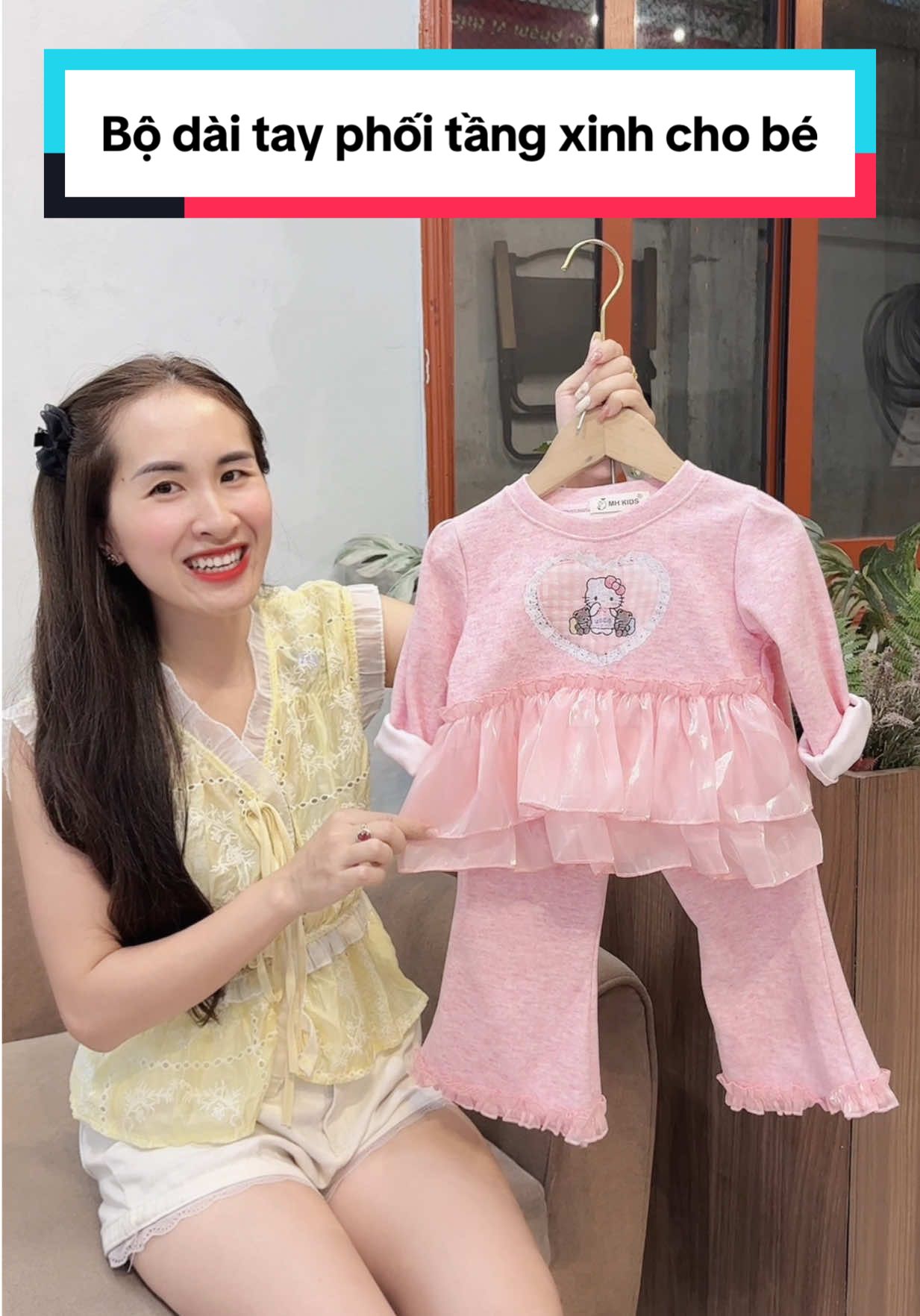 Có con gái lên tik tok là cái gì cũng muốn mua cho con #bộthudongchobe #bodaitaychobe #bộthuddong #thờitrangtreem #trangkumkids 