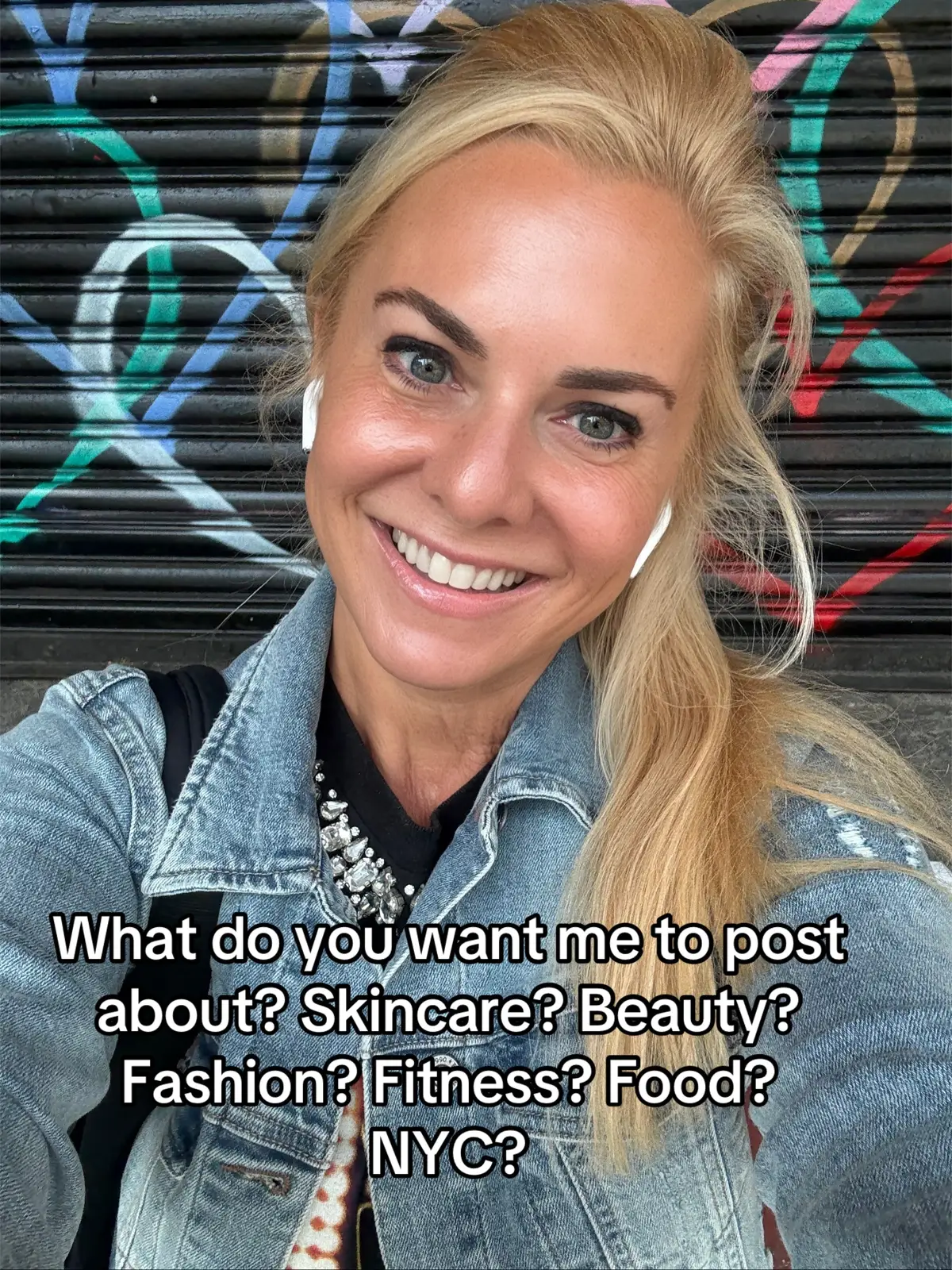 Hey what would you like for me to post? Lmk and you got it!  I’m here for you 💕💕💕💕🧘‍♀️🧘‍♀️🧘‍♀️🧘‍♀️💄💄💄🍣🍣🍣🗽🧴#skincare #beauty #Fitness #contentcreator #nyc 