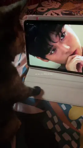 like mother, like daughter [proud] #parkjihoon #jihoon #cat #fyp #fyppppppppppppppppppppppp 