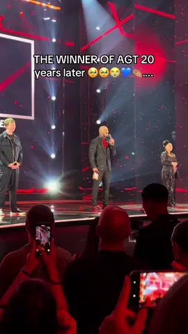 I’m so proud of you queen @Jessica Sanchez you deserve it !! And I’m so proud of my friend @jourblue for getting top 3 and this is only the beginning love you to the moon and back proud of you both #agt #finale #americasgottalent #jessicasanchez 