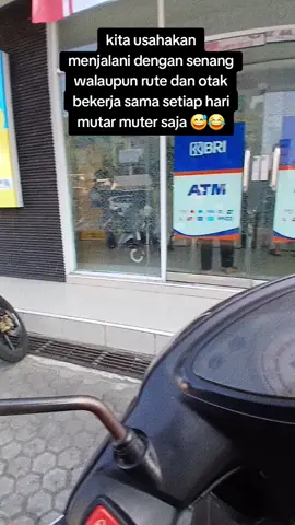 capeknya berasa,,tapi belum terlalu pusing😝🤣 #jalanan #pasar #perjalanan #fypage #pejuangrupiah 